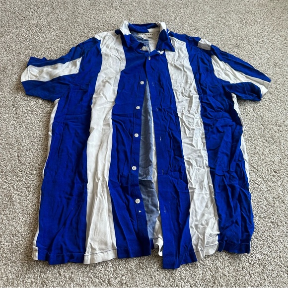 Men’s Vacation Blue and White Stripe Button Up Top Vibrant - Picture 1 of 2